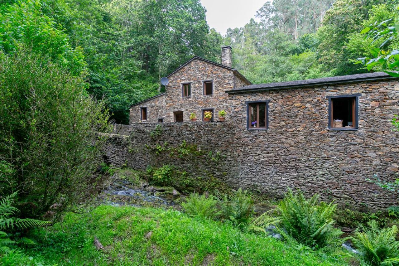 Casas Del Molino - Muinos Do Mainzoso Turismo Rural Paderne Екстер'єр фото