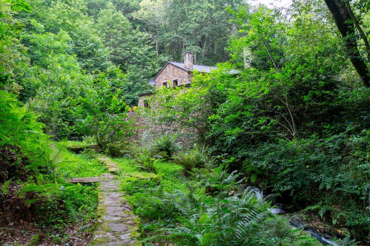 Casas Del Molino - Muinos Do Mainzoso Turismo Rural Paderne Екстер'єр фото